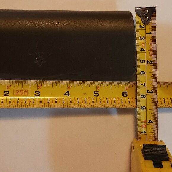 2/$20 SALE! Seraphin glasses case - Picture 5 of 12